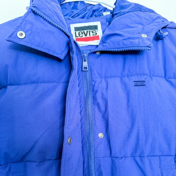 Levi's Women's Cinch Waist Puffer Jacket - Picture 6 of 8